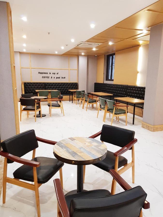 Hotel Villa Ju Hanoi Eksteriør bilde